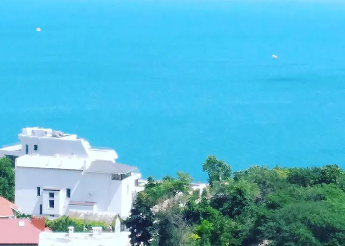 аппартаменты в аркадии с панорамой моря! Odessa